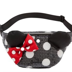 Loungefly Disney Parks sequin Minnie Mouse Fanny pack